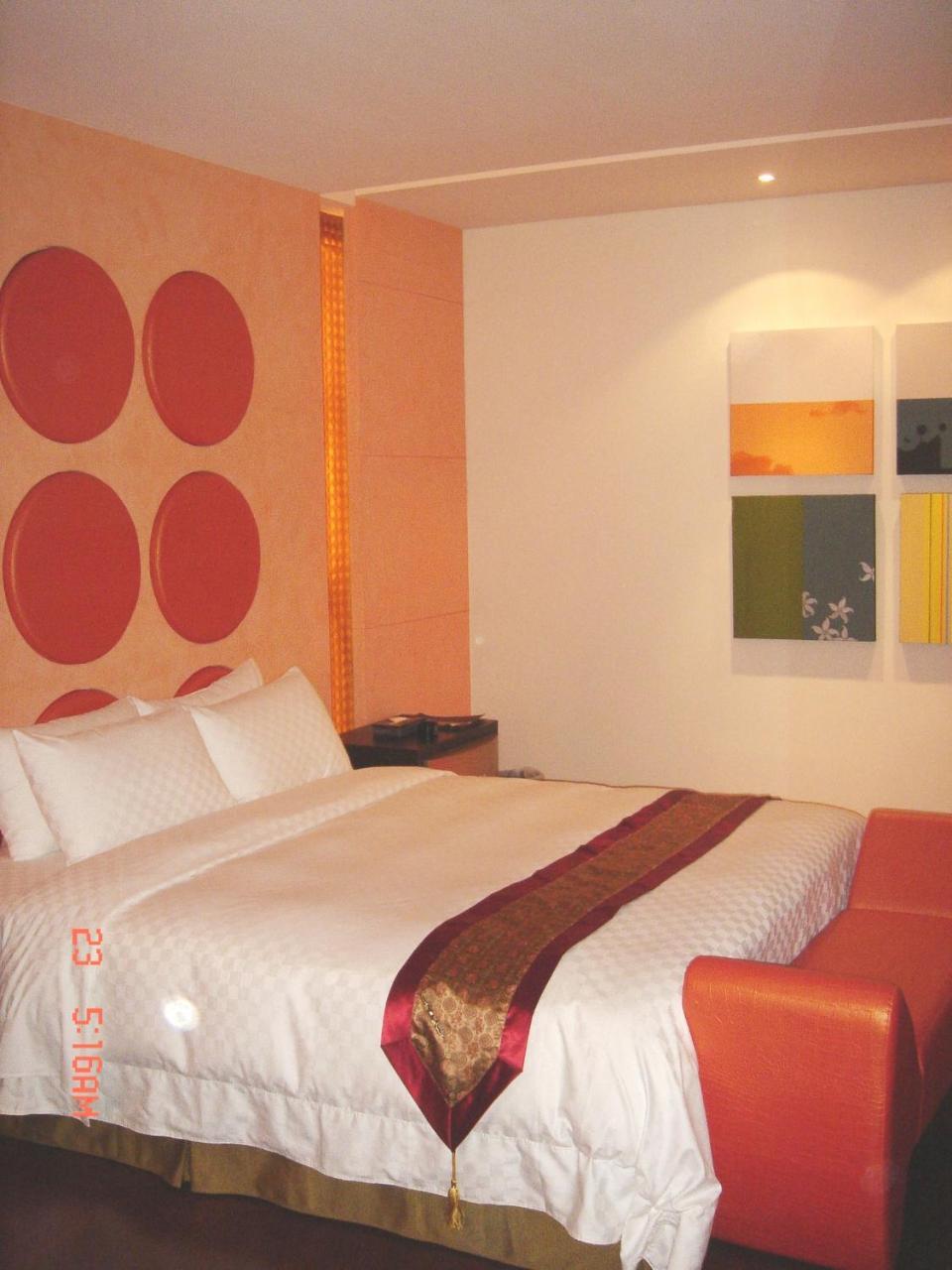 Hip Spa Motel Taichung Exterior foto